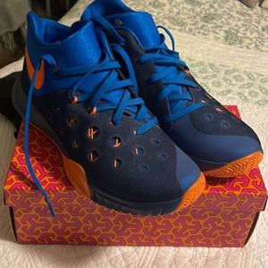 Nike Tennis Shoes Blue/Orange